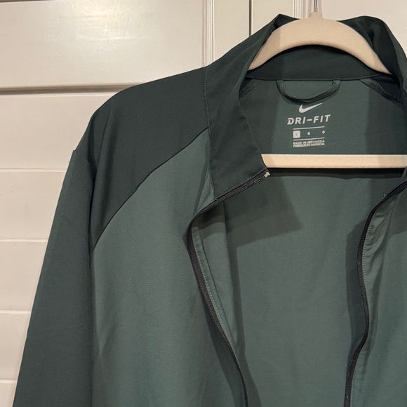 Nike Women's Black Bomber Jacket - Picture 4 of 11